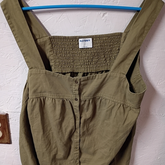 0ld navy Tops - Old Navy Olive Green Women's Top